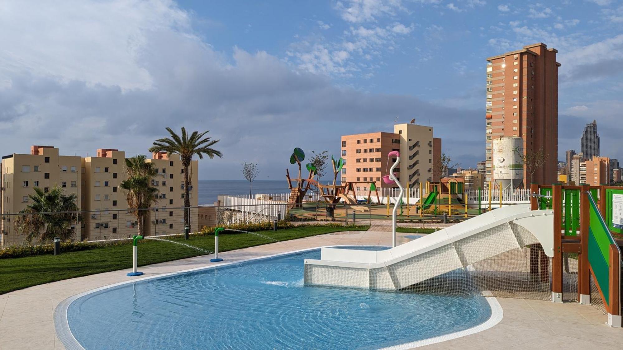 Sunset Cliffs Modern Apartment Бенидорм Екстериор снимка